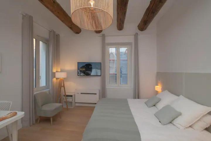 Design Suites Vieux Port Marseilles Buitenkant foto